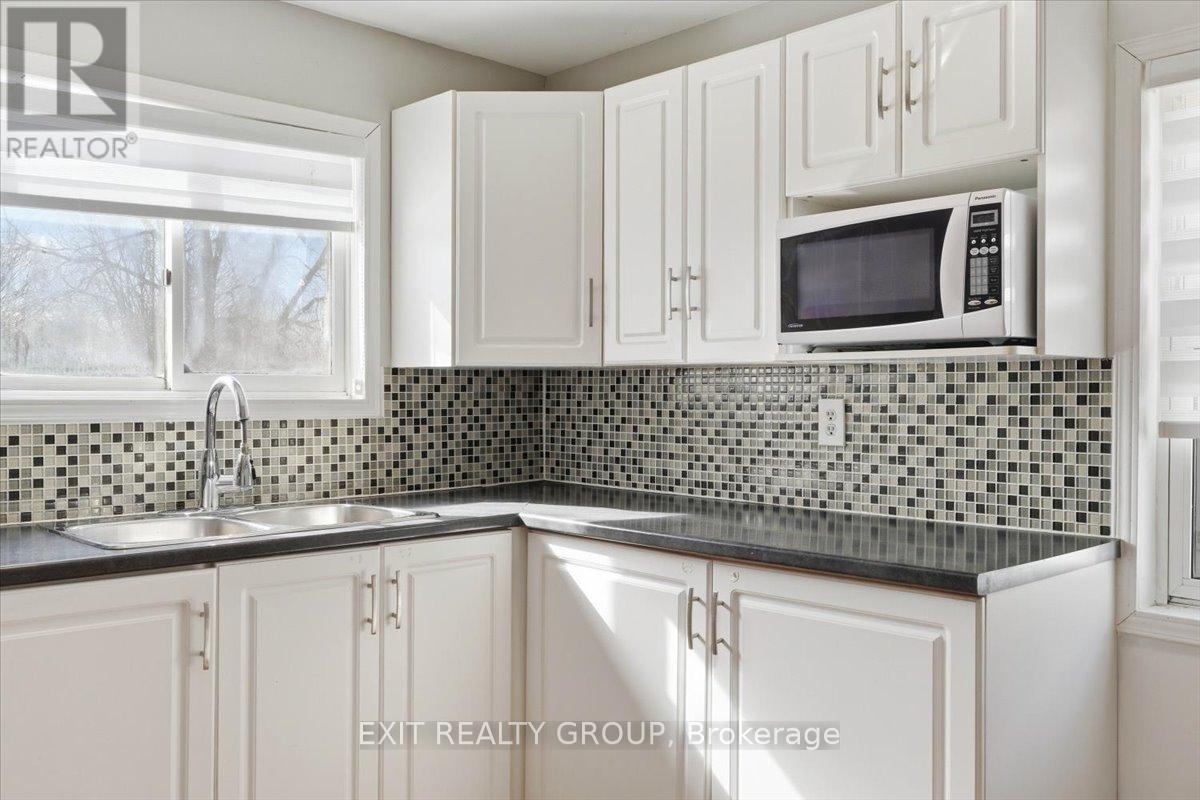 291 Tweed Street, Cobourg, Ontario  K9A 2R8 - Photo 14 - X12896658