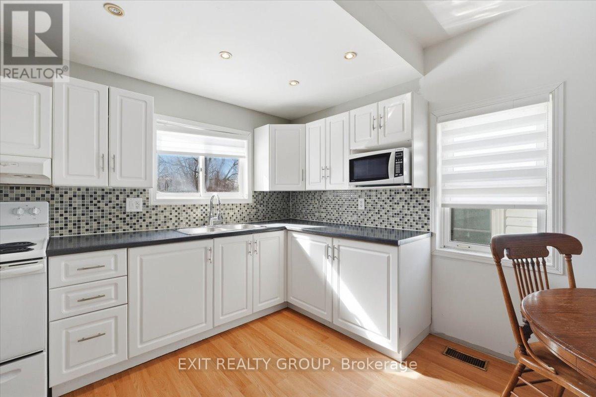 291 Tweed Street, Cobourg, Ontario  K9A 2R8 - Photo 15 - X12896658