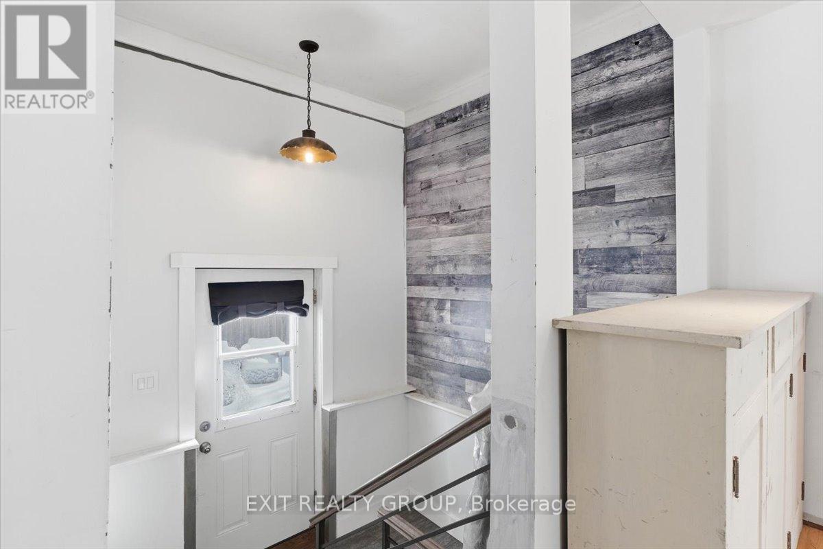 291 Tweed Street, Cobourg, Ontario  K9A 2R8 - Photo 19 - X12896658