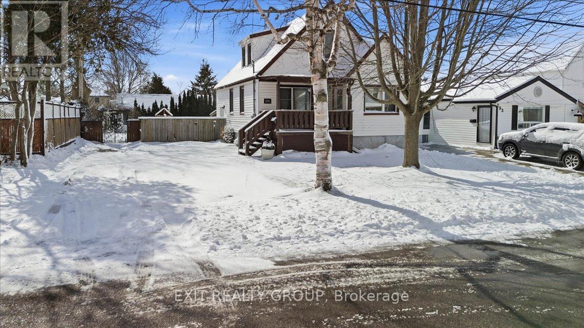 291 Tweed Street, Cobourg, Ontario  K9A 2R8 - Photo 2 - X12896658