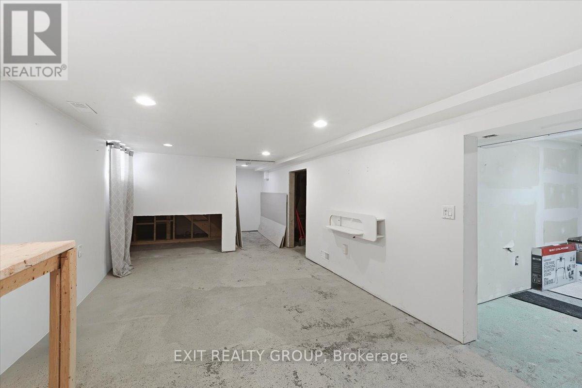 291 Tweed Street, Cobourg, Ontario  K9A 2R8 - Photo 30 - X12896658