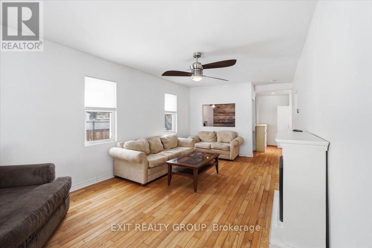 291 Tweed Street, Cobourg, Ontario  K9A 2R8 - Photo 8 - X12896658