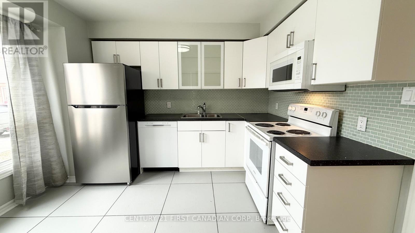 10 - 89 Highview Avenue E, London South, Ontario  N6C 5V6 - Photo 6 - X12896586