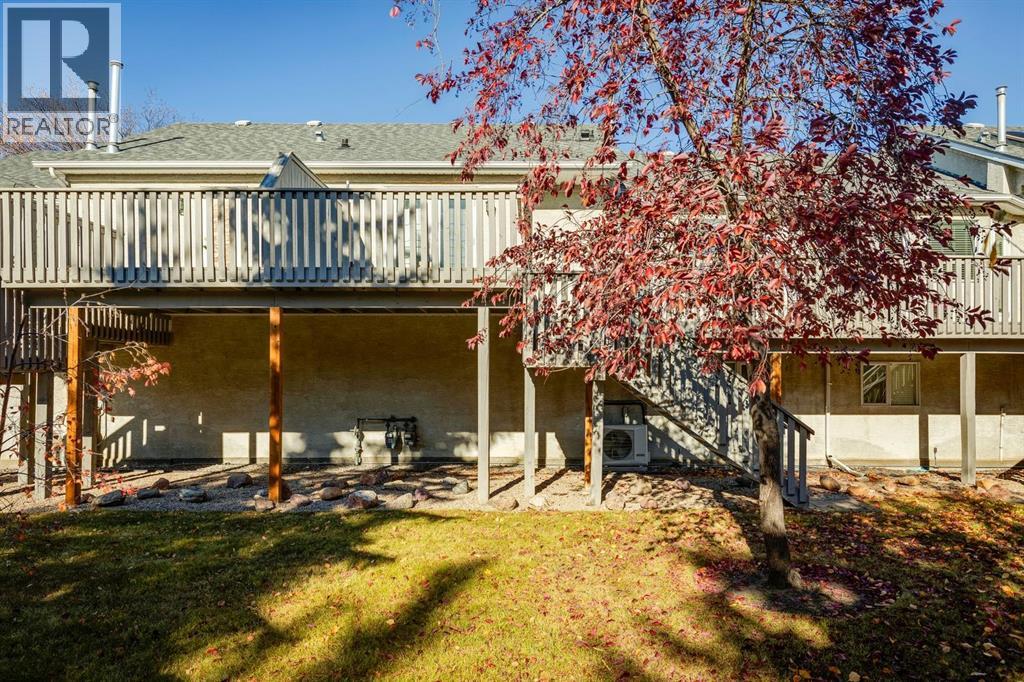 19 Sunlake Gardens Se, Calgary, Alberta  T2X 3G4 - Photo 35 - A2277645