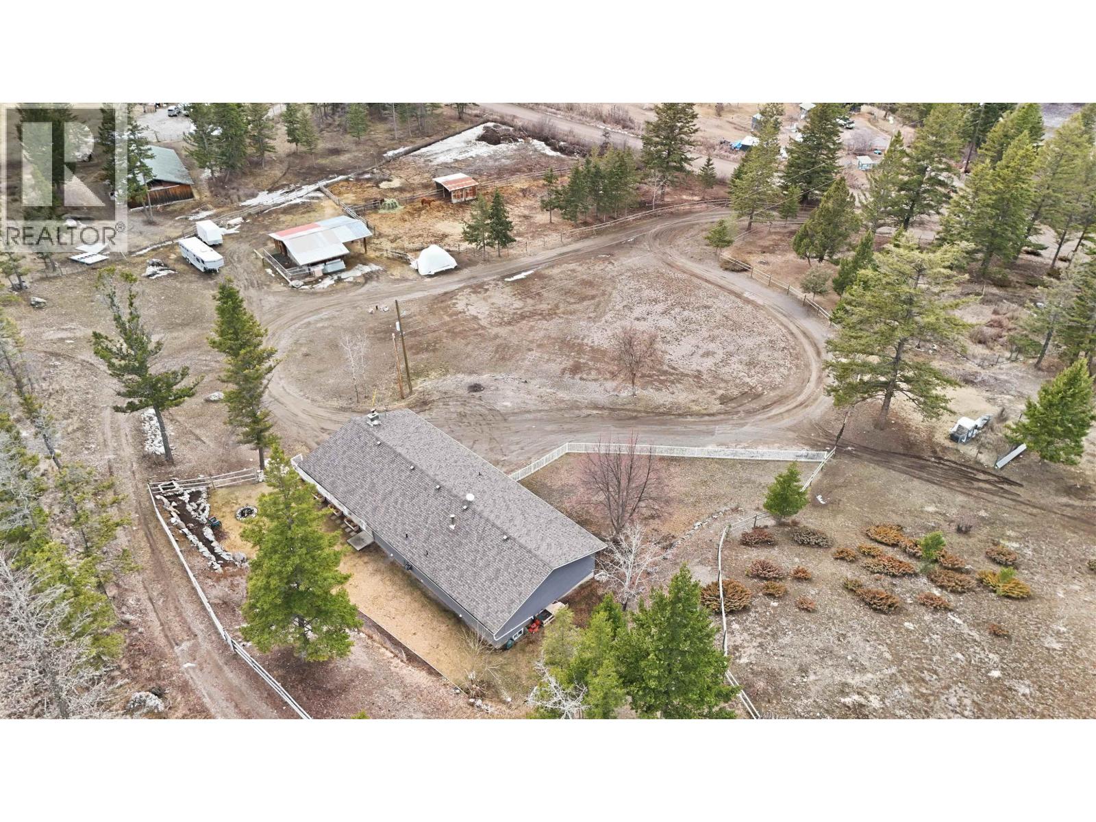 3023 De Sous Mountain Road, Williams Lake, British Columbia  V2G 5M8 - Photo 35 - R3101138