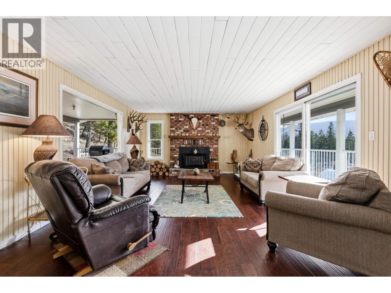 3023 De Sous Mountain Road, Williams Lake, British Columbia  V2G 5M8 - Photo 4 - R3101138