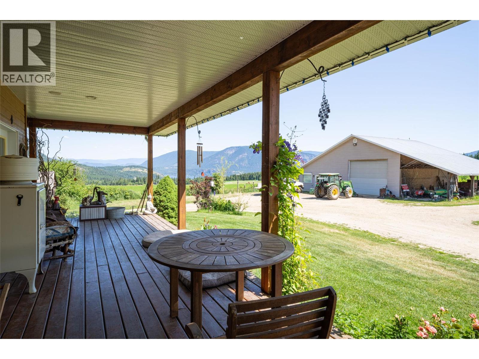 2990 50 Street Nw, Salmon Arm, British Columbia  V1E 4M2 - Photo 51 - 10379526