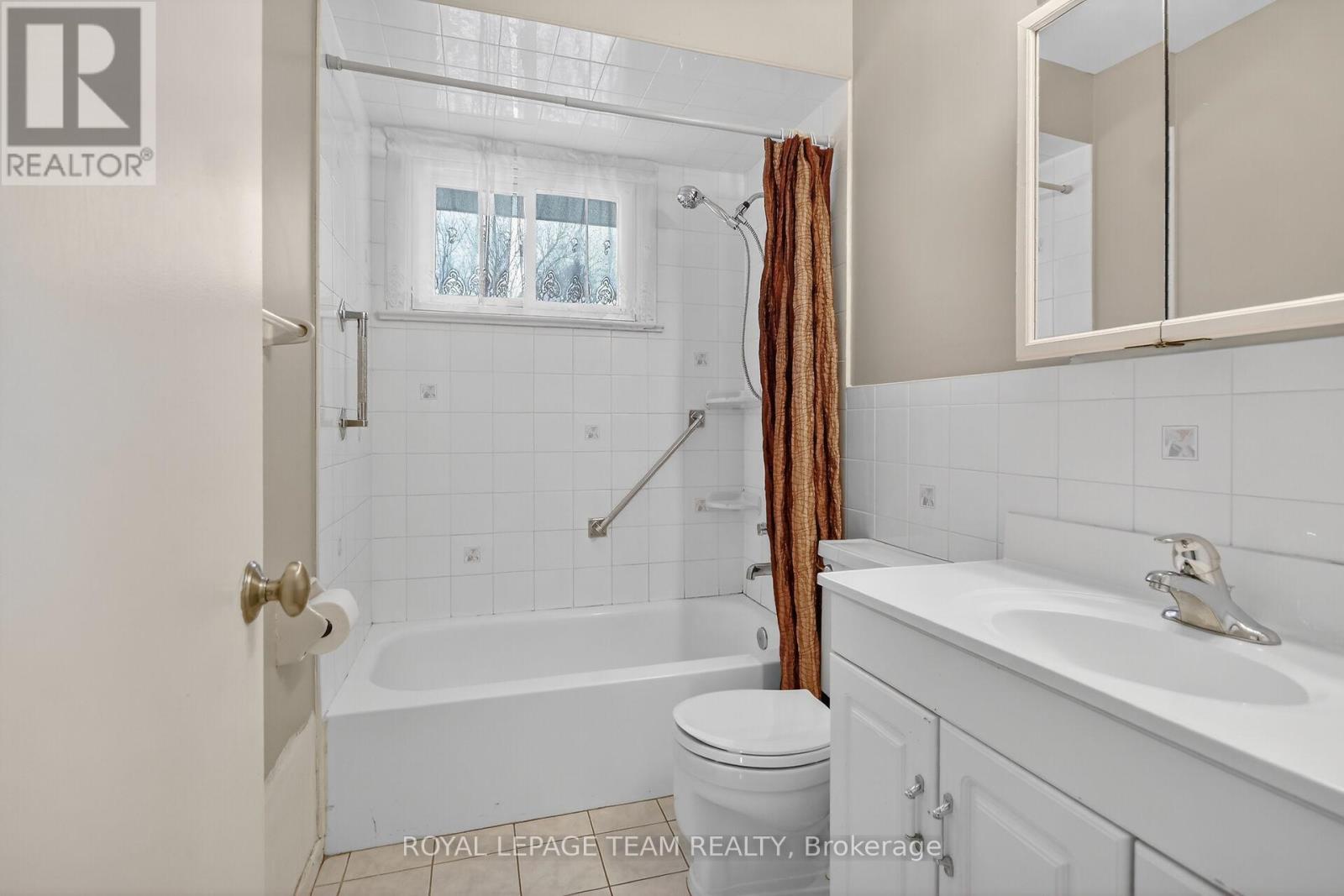 15 Savage Drive, Ottawa, Ontario  K2S 1B9 - Photo 13 - X12896636