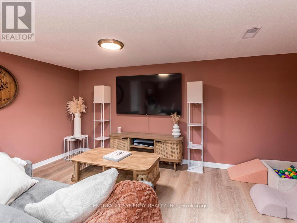 167 Romina Street, Ottawa, Ontario  K2S 0J3 - Photo 30 - X12896652