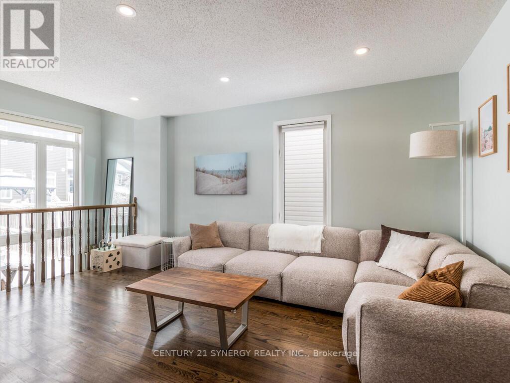 167 Romina Street, Ottawa, Ontario  K2S 0J3 - Photo 6 - X12896652