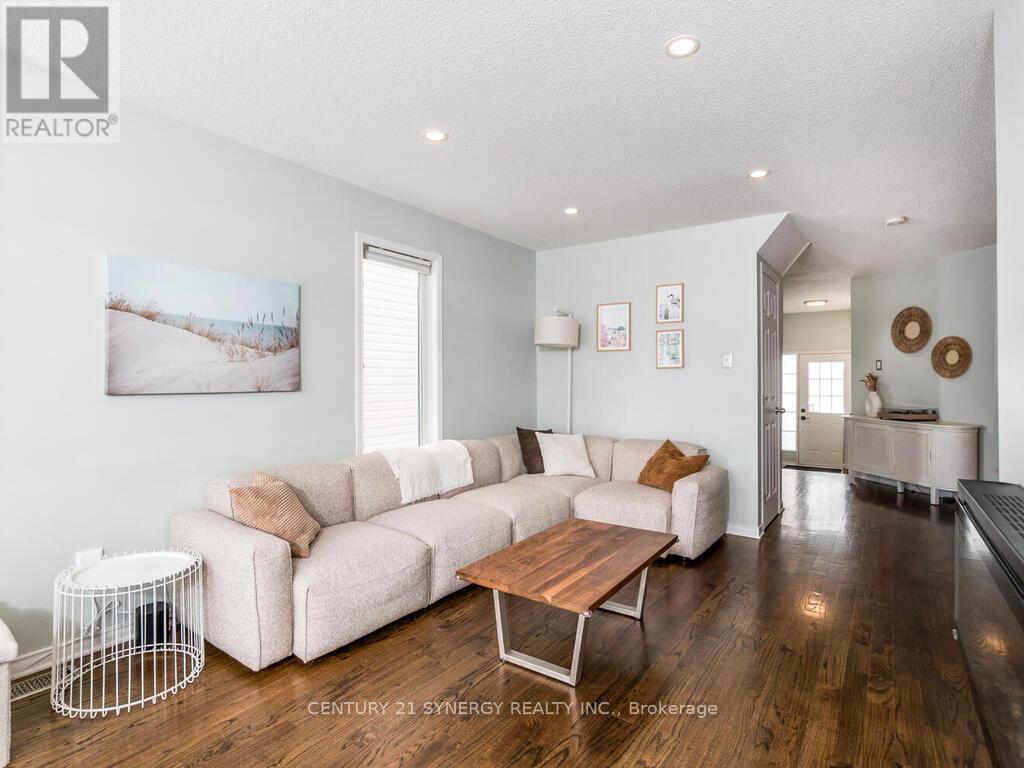 167 Romina Street, Ottawa, Ontario  K2S 0J3 - Photo 7 - X12896652