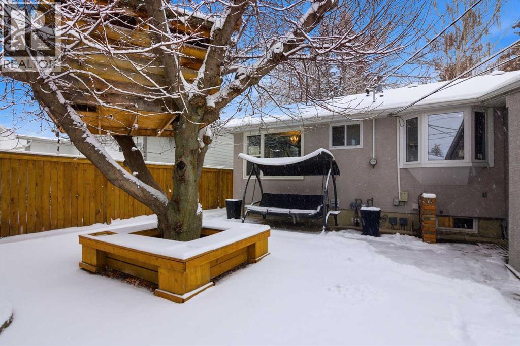 527 Athlone Road Se, Calgary, Alberta  T2H 1V8 - Photo 45 - A2292067