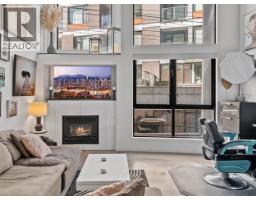 <div class="price">$739,000</div> 205 234 E 5th Avenue, Vancouver<br><div style="margin-bottom:8px;"><small>Trg The Residential Group Realty</small></div><div class='bed_bath'>1 Bed | 1 Bath</div>