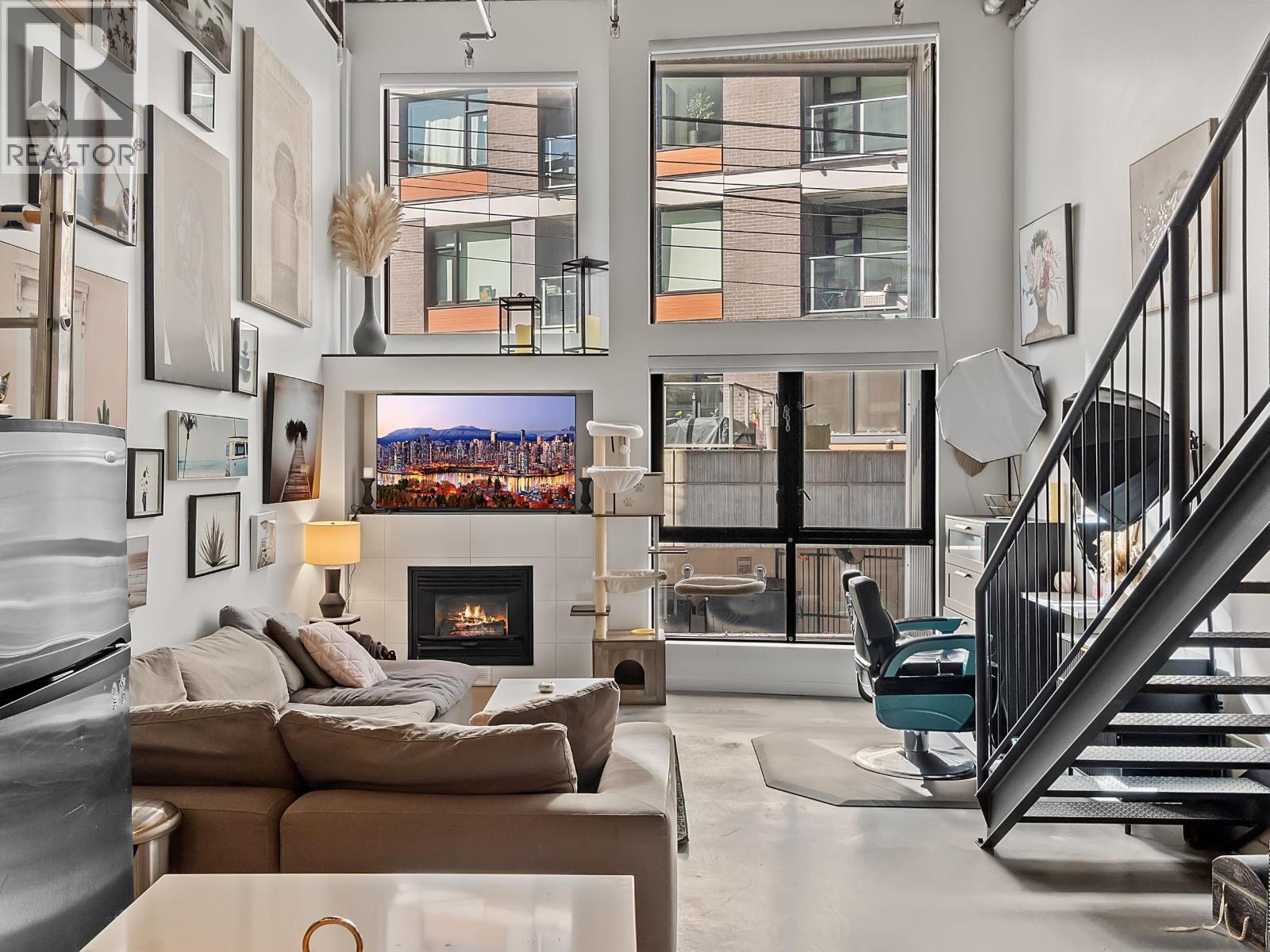 205 234 E 5th Avenue, Vancouver, British Columbia  V5T 1H3 - Photo 2 - R3101056