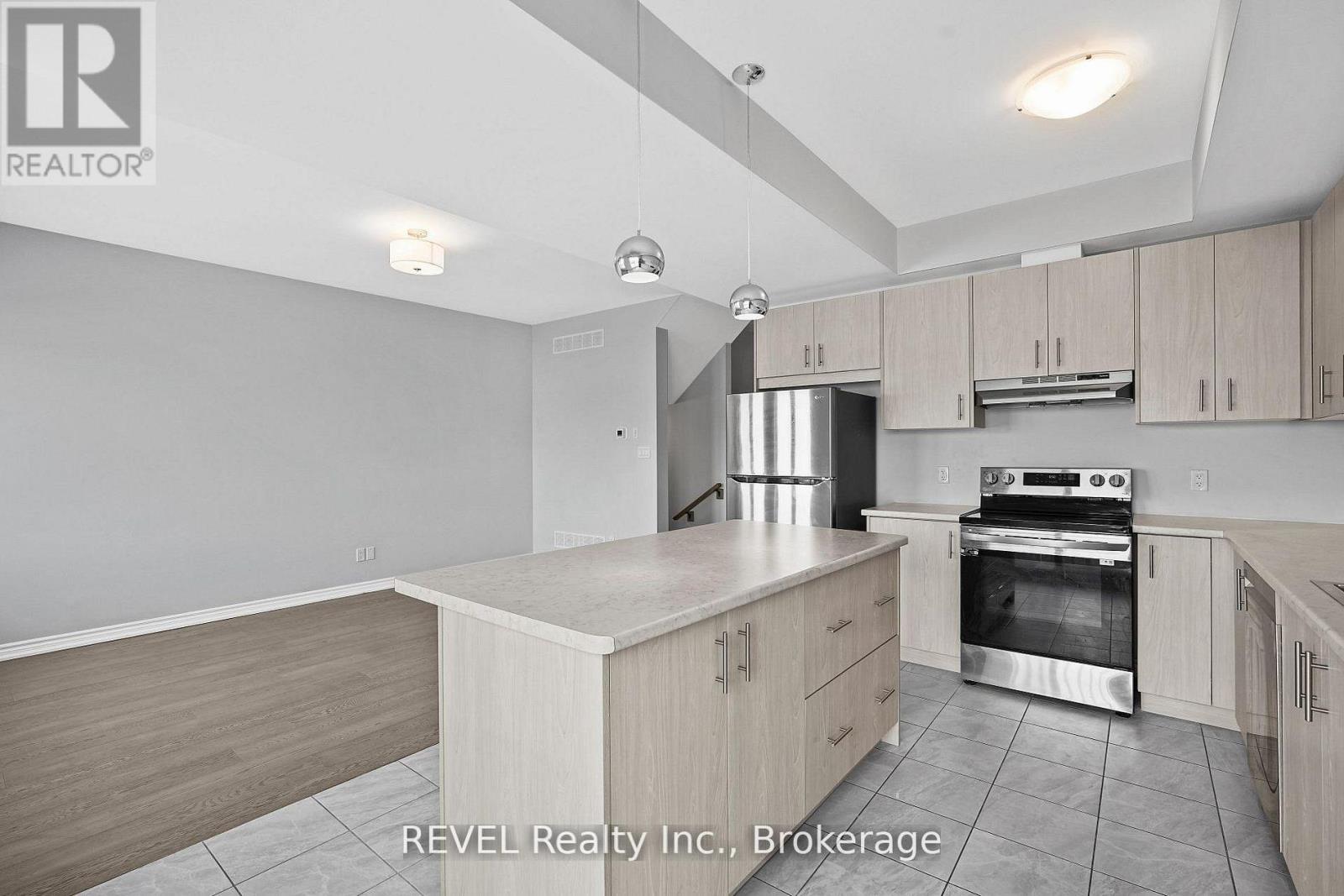 87 Renfrew Trail, Welland, Ontario  L3C 0K2 - Photo 14 - X12896660