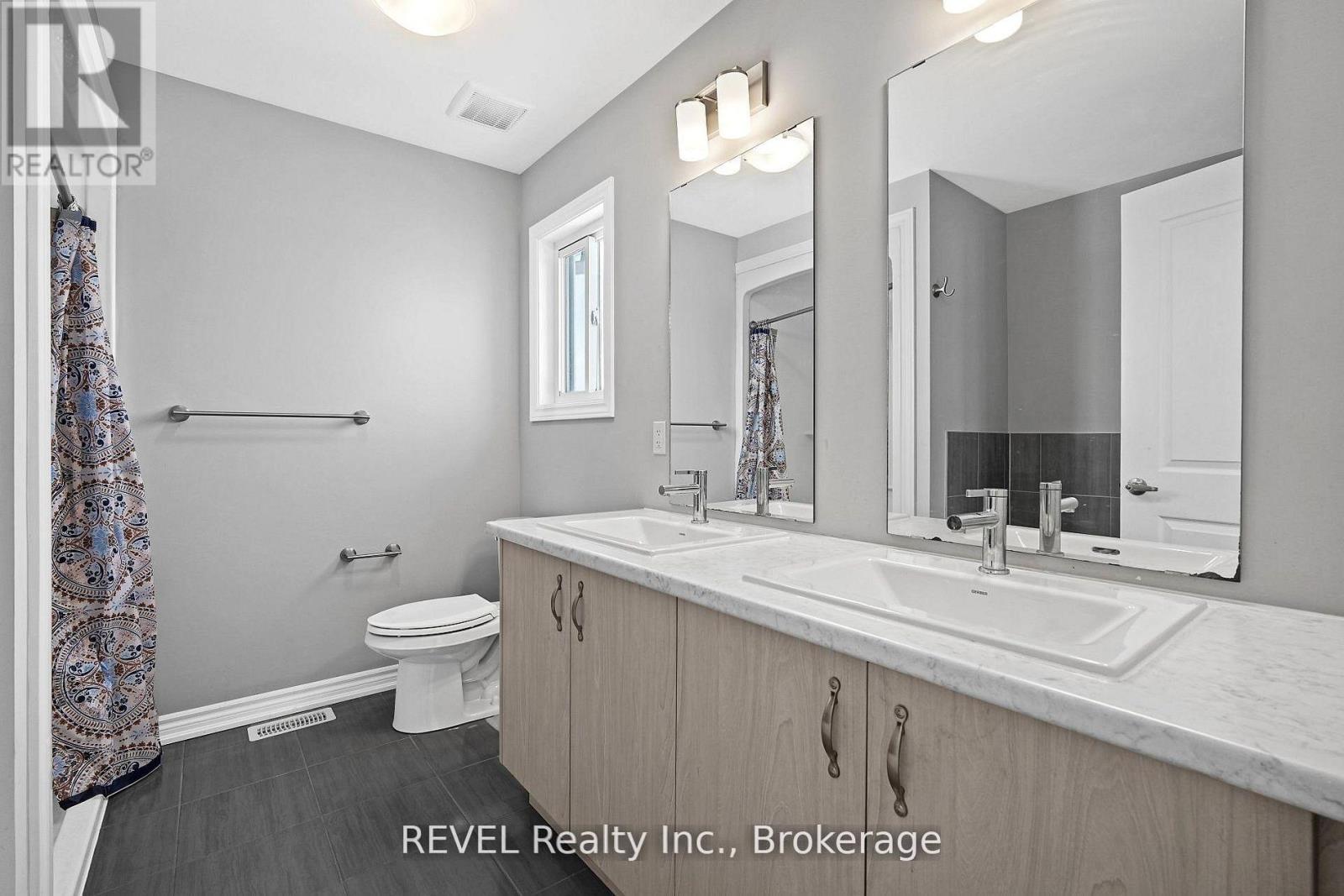 87 Renfrew Trail, Welland, Ontario  L3C 0K2 - Photo 19 - X12896660