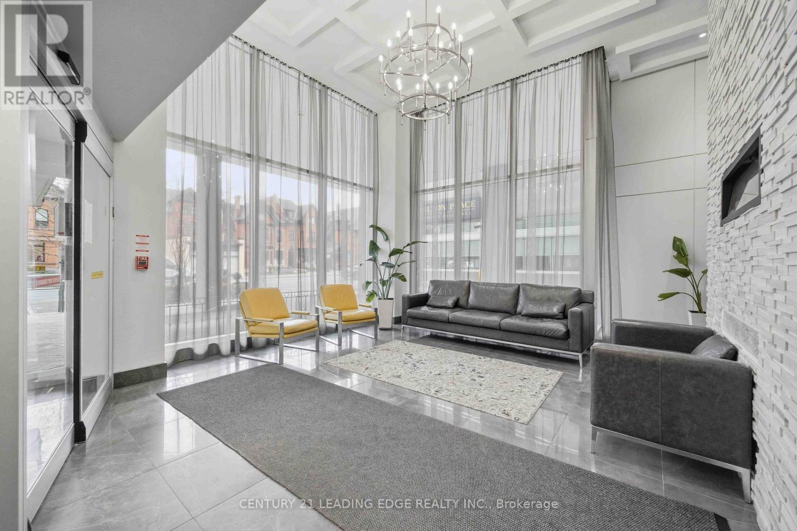 901 - 103 Avenue Road, Toronto, Ontario  M5R 2G9 - Photo 16 - C12896592