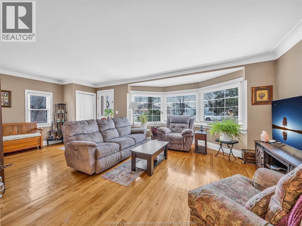 2494 Lloyd George, Windsor, Ontario  N8T 2T4 - Photo 6 - 26005672