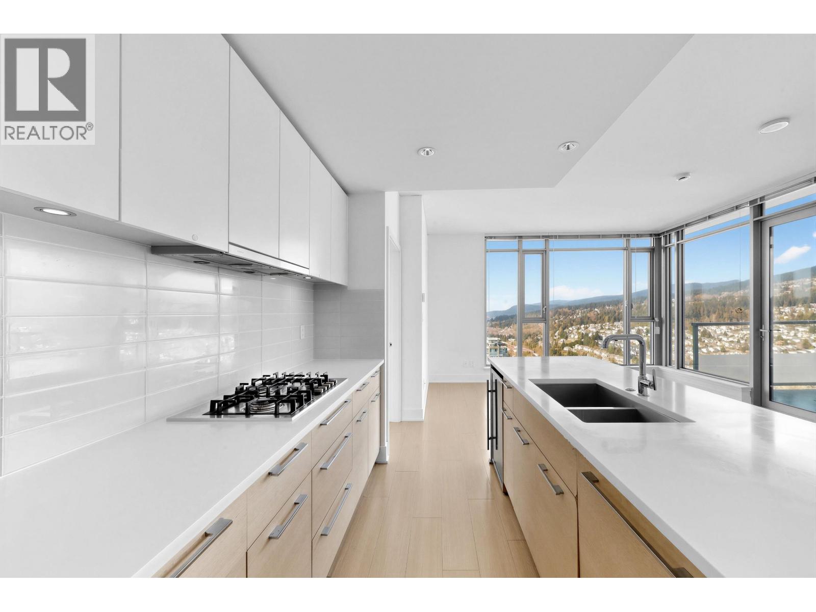 4602 1188 Pinetree Way, Coquitlam, British Columbia  V3B 0K9 - Photo 11 - R3101137