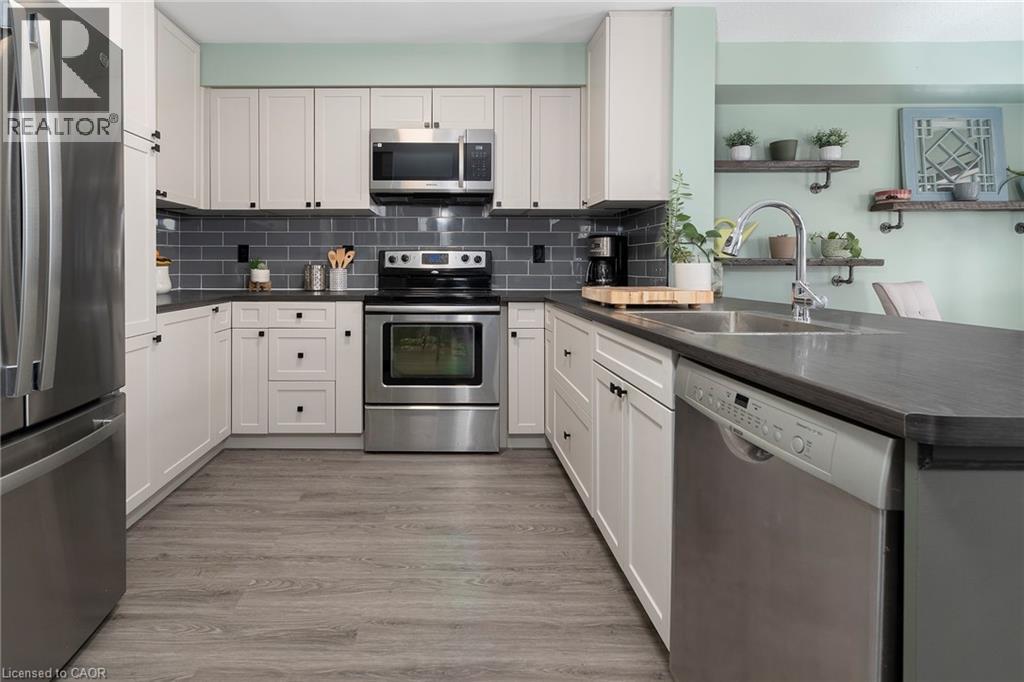 80 Foxborough Drive, Ancaster, Ontario  L9G 4Y8 - Photo 8 - 40813273