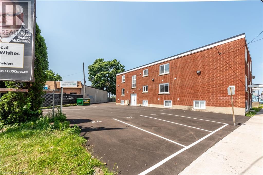 35 Niagara Street Unit 8, St. Catharines, Ontario  L2R 4K8 - Photo 9 - 40813271