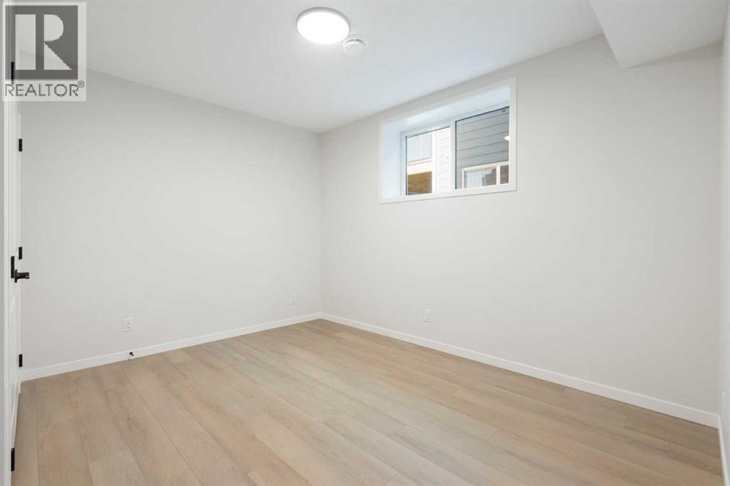 147 Marmot Grove Nw, Calgary, Alberta  T3R 2G4 - Photo 35 - A2278156