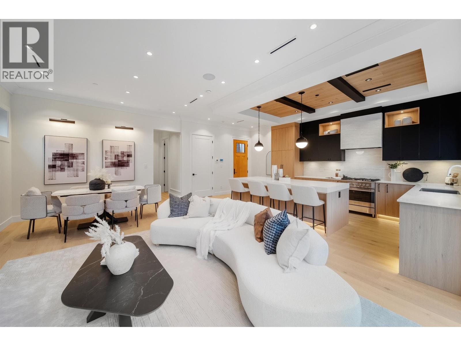 2 1841 Parker Street, Vancouver, British Columbia  V5L 2L1 - Photo 12 - R3100870