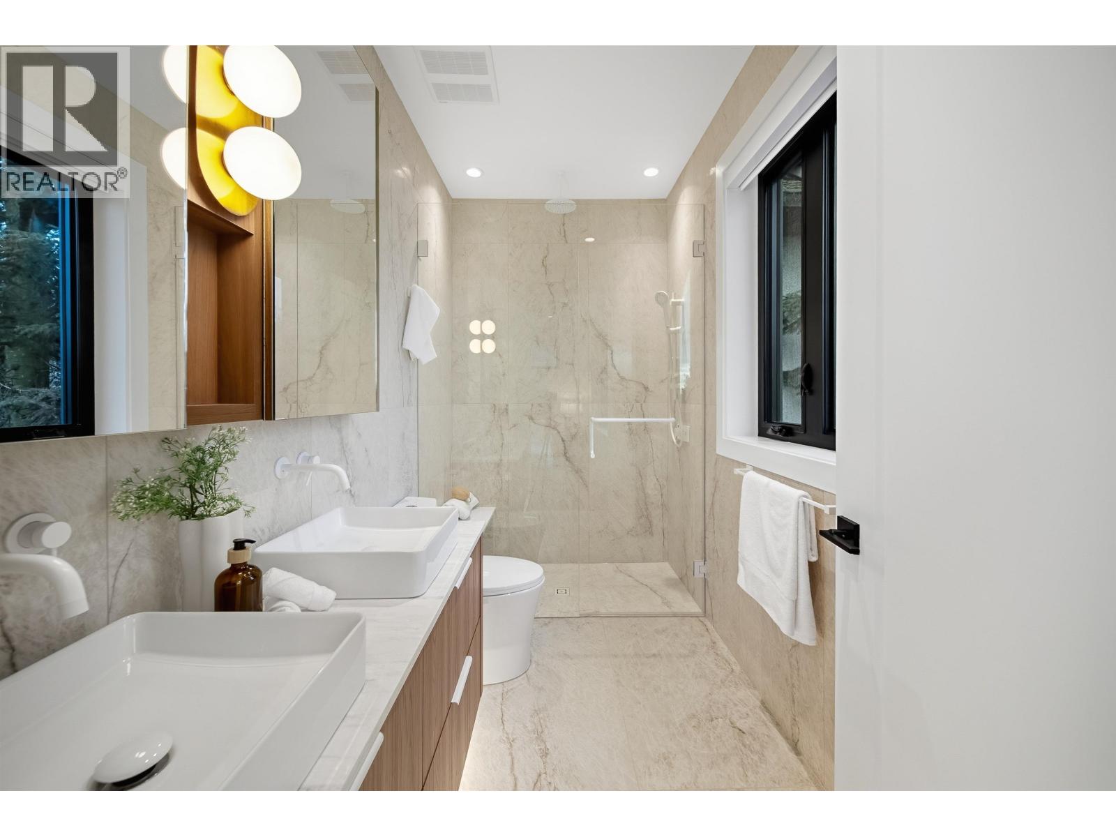 2 1841 Parker Street, Vancouver, British Columbia  V5L 2L1 - Photo 25 - R3100870