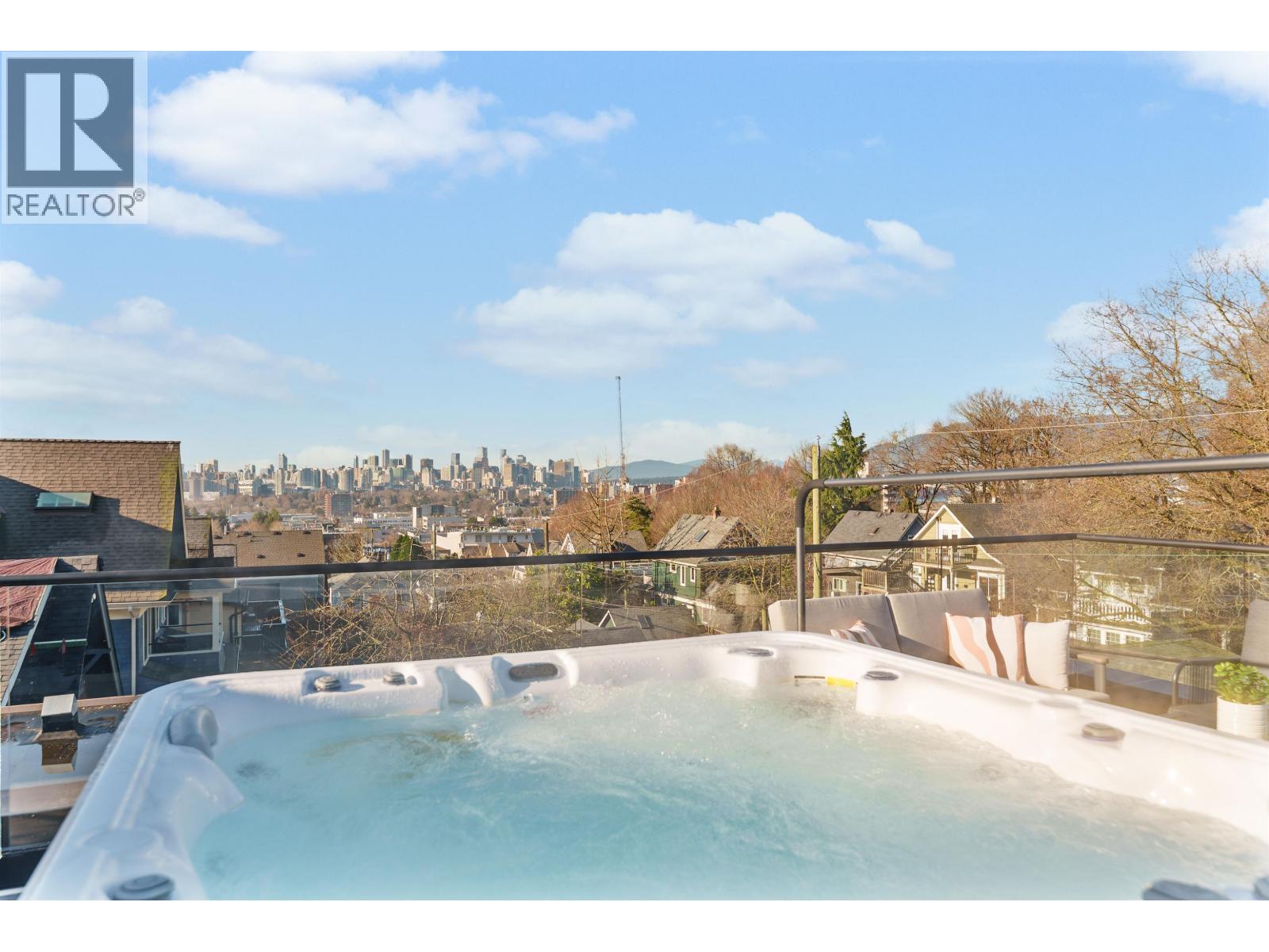 2 1841 Parker Street, Vancouver, British Columbia  V5L 2L1 - Photo 34 - R3100870