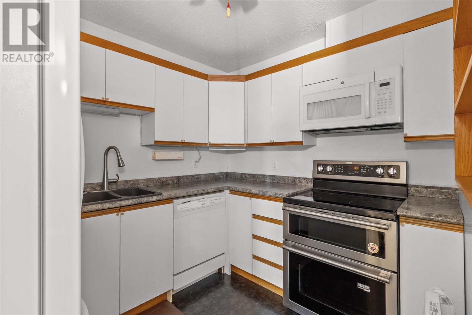 25 Tiffany Lane Unit#100, St. John's, Newfoundland & Labrador  A1A 5B4 - Photo 11 - 1295231