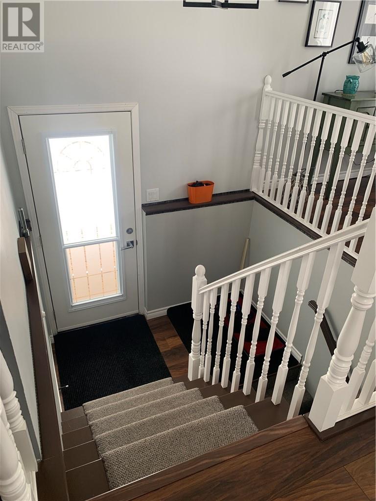 5 Algoma, Webbwood, Ontario  P0P 2G0 - Photo 2 - 2126849