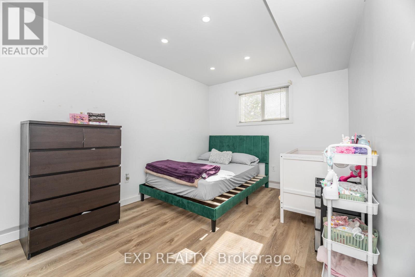 7 Boyne Highlands Court, Vaughan, Ontario  L4K 1K4 - Photo 35 - N12896606