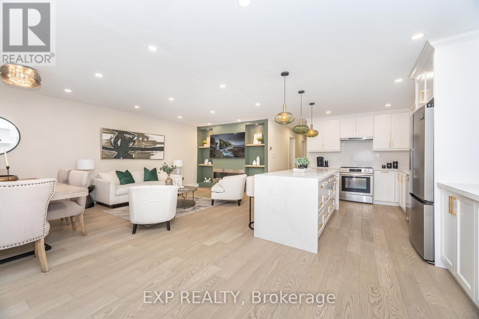 7 Boyne Highlands Court, Vaughan, Ontario  L4K 1K4 - Photo 7 - N12896606