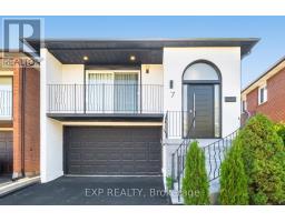 7 BOYNE HIGHLANDS COURT, Vaughan, Ontario