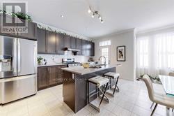 156 Ben Sinclair Avenue, East Gwillimbury, Ontario  L9N 0S2 - Photo 9 - N12896648