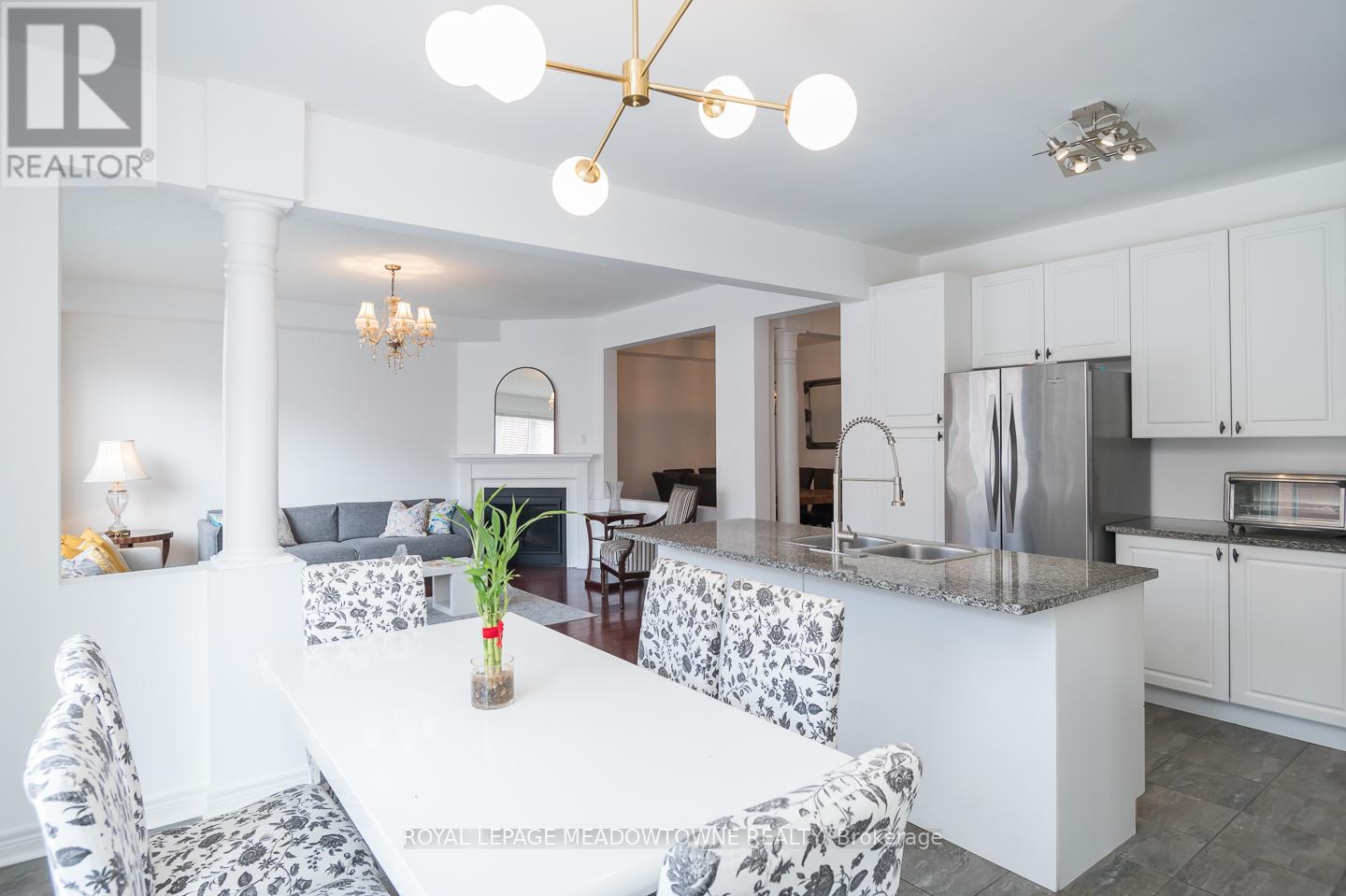 471 Ollerenshaw Point, Milton (Ha Harrison), Ontario  L9T 8P7 - Photo 19 - W12896578