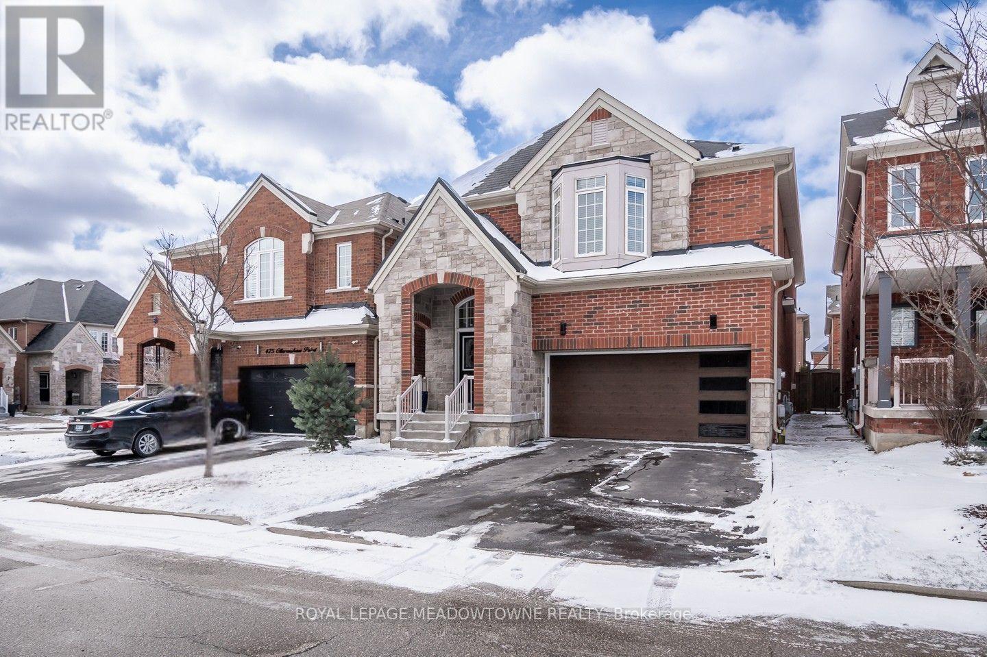 471 Ollerenshaw Point, Milton (Ha Harrison), Ontario  L9T 8P7 - Photo 2 - W12896578