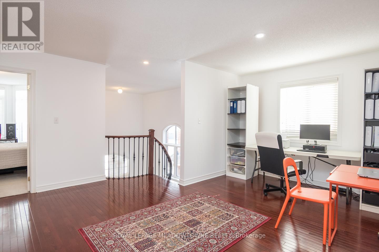 471 Ollerenshaw Point, Milton (Ha Harrison), Ontario  L9T 8P7 - Photo 21 - W12896578