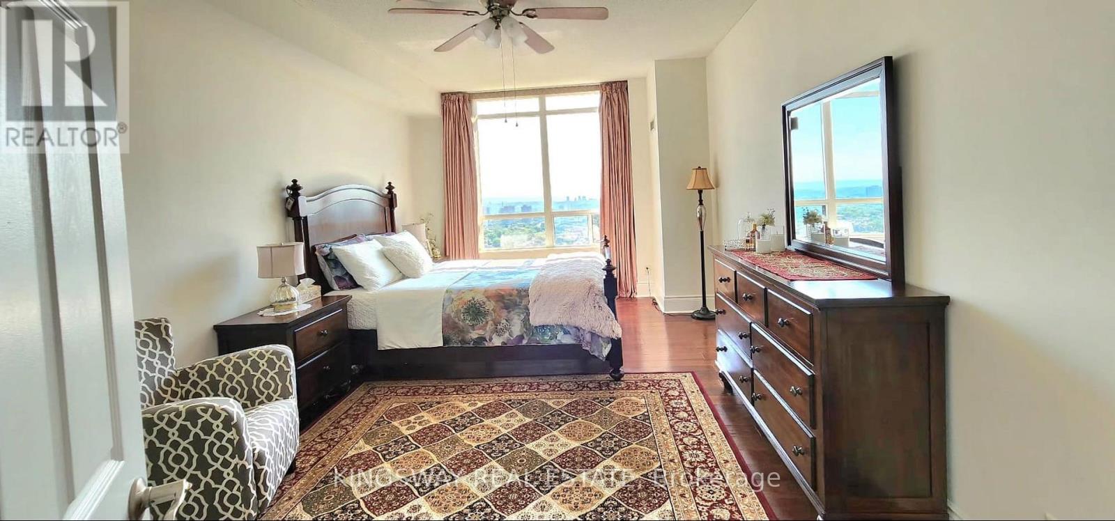 3009 - 3880 Duke Of York Boulevard, Mississauga (City Centre), Ontario  L5B 4M7 - Photo 21 - W12896620