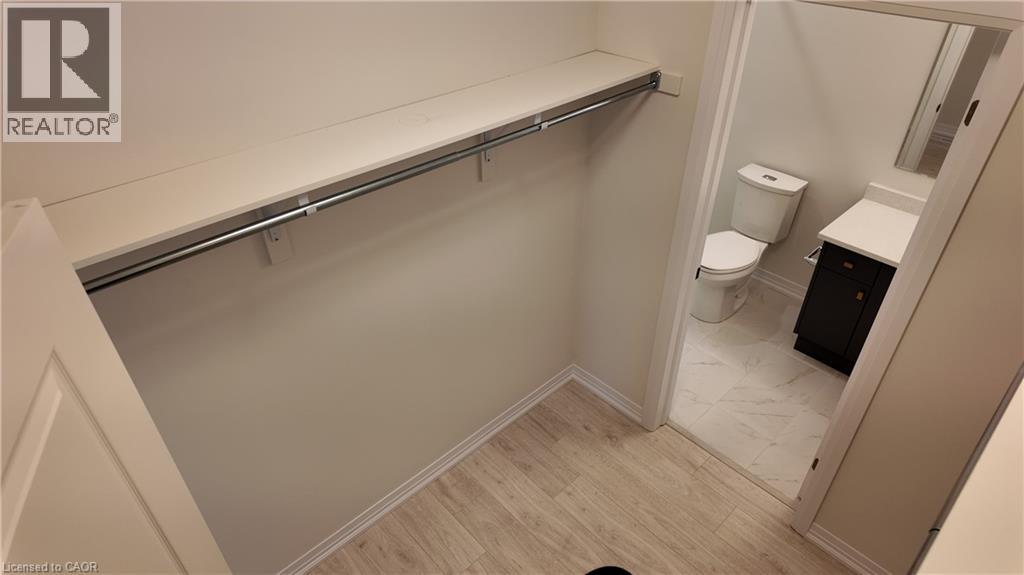 525 Erinbrook Drive Unit# C055, Kitchener, Ontario  N2E 3M8 - Photo 11 - 40813044