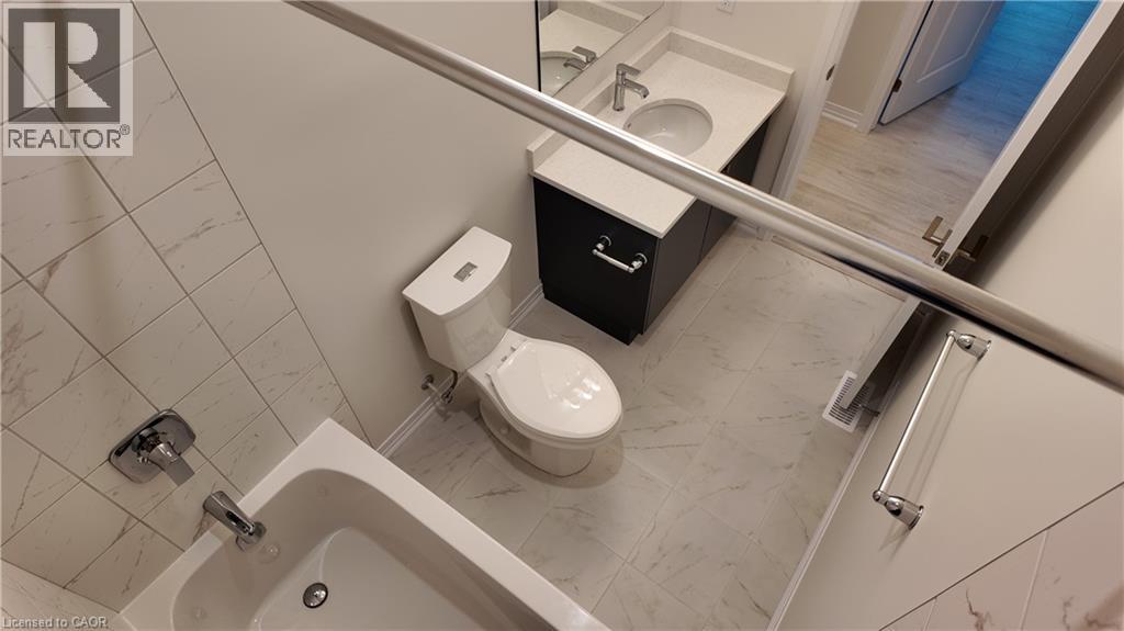 525 Erinbrook Drive Unit# C055, Kitchener, Ontario  N2E 3M8 - Photo 13 - 40813044