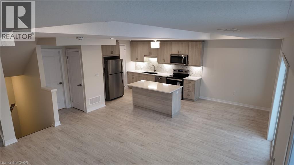 525 Erinbrook Drive Unit# C055, Kitchener, Ontario  N2E 3M8 - Photo 5 - 40813044