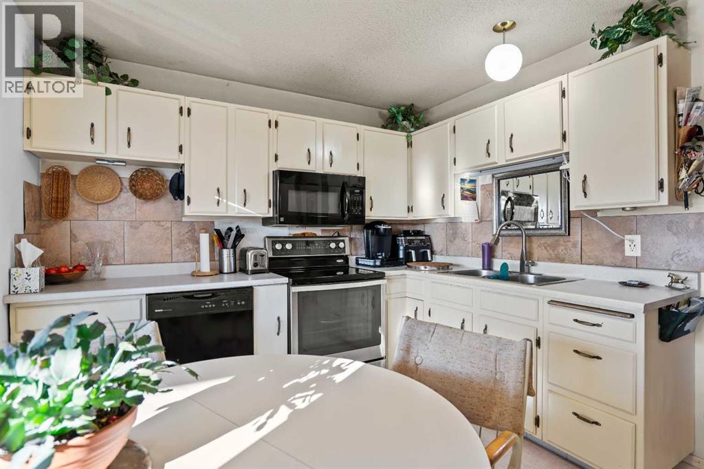 67, 2815 Palliser Drive Sw, Calgary, Alberta  T2V 3S8 - Photo 11 - A2272585