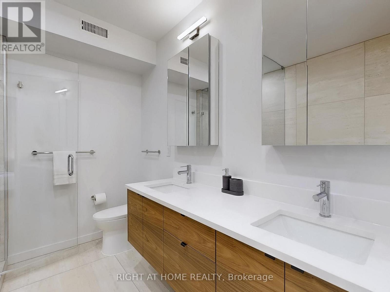 2 - 798 Dovercourt Road, Toronto, Ontario  M6H 2X3 - Photo 12 - W12702966