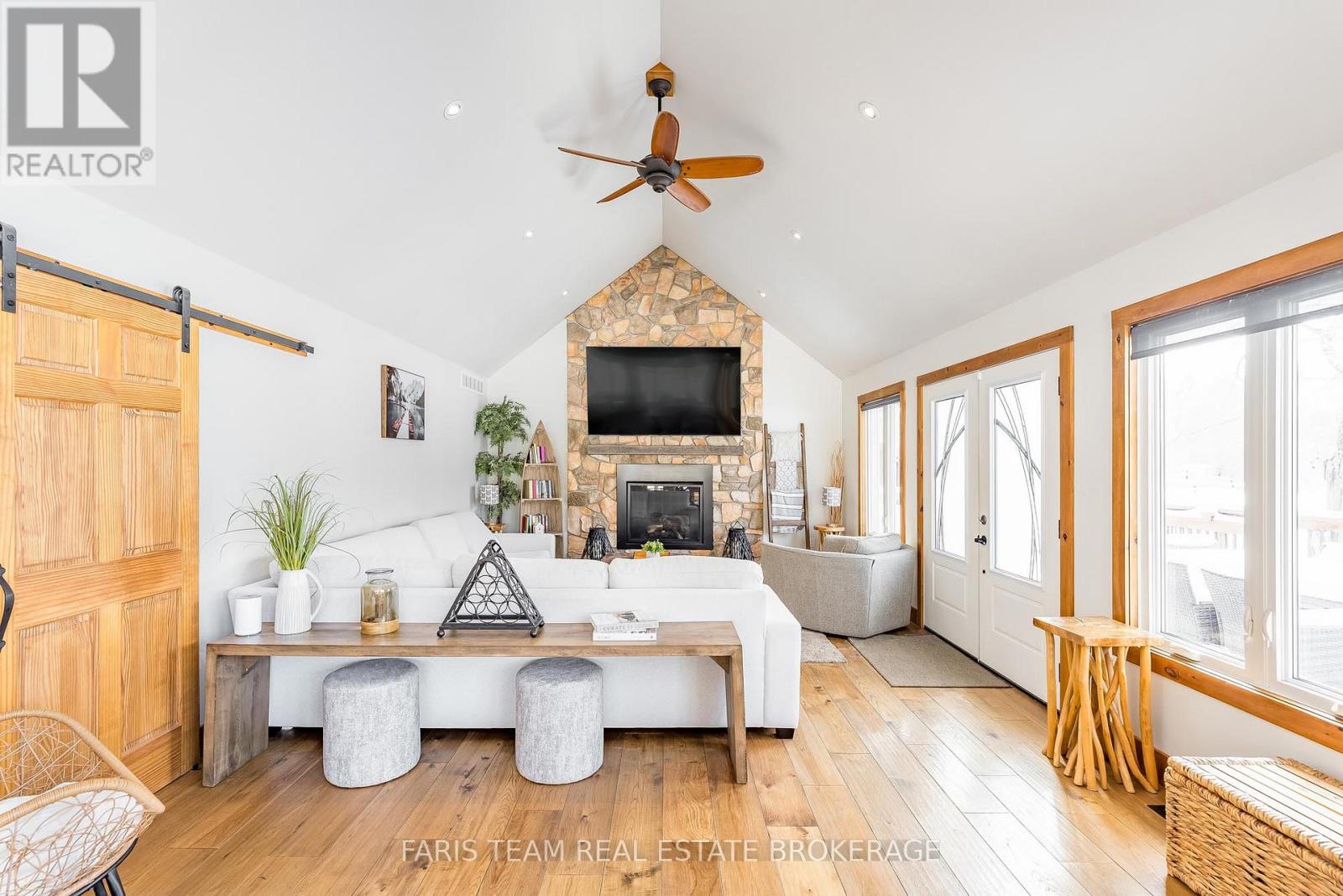 44 Fire Route 394, Trent Lakes, Ontario  K0M 2A0 - Photo 15 - X12895928