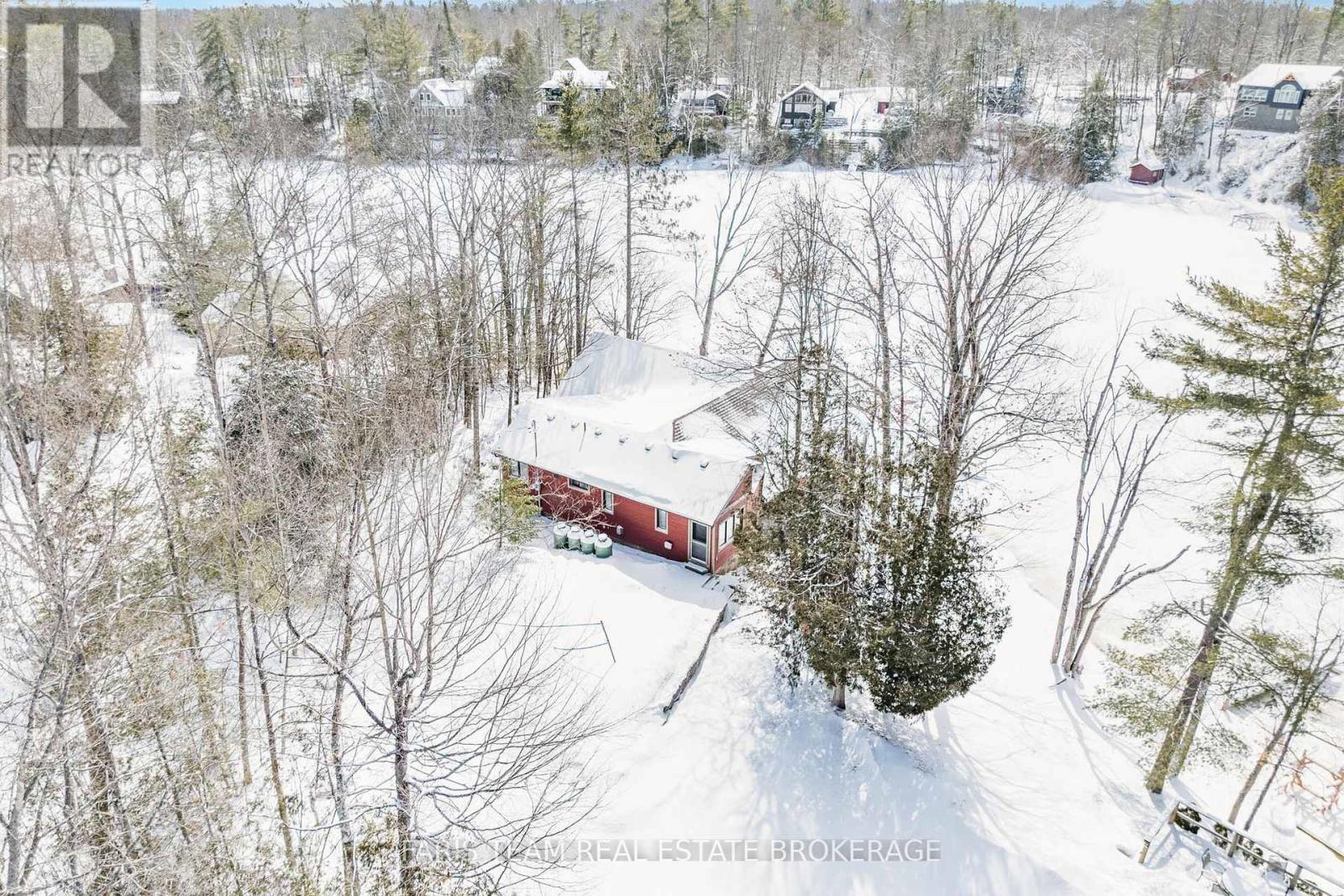 44 Fire Route 394, Trent Lakes, Ontario  K0M 2A0 - Photo 2 - X12895928