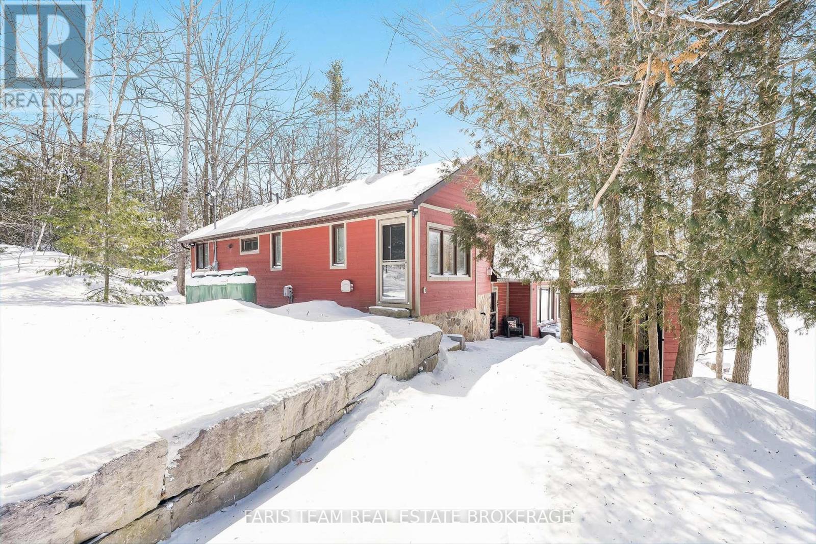 44 Fire Route 394, Trent Lakes, Ontario  K0M 2A0 - Photo 3 - X12895928