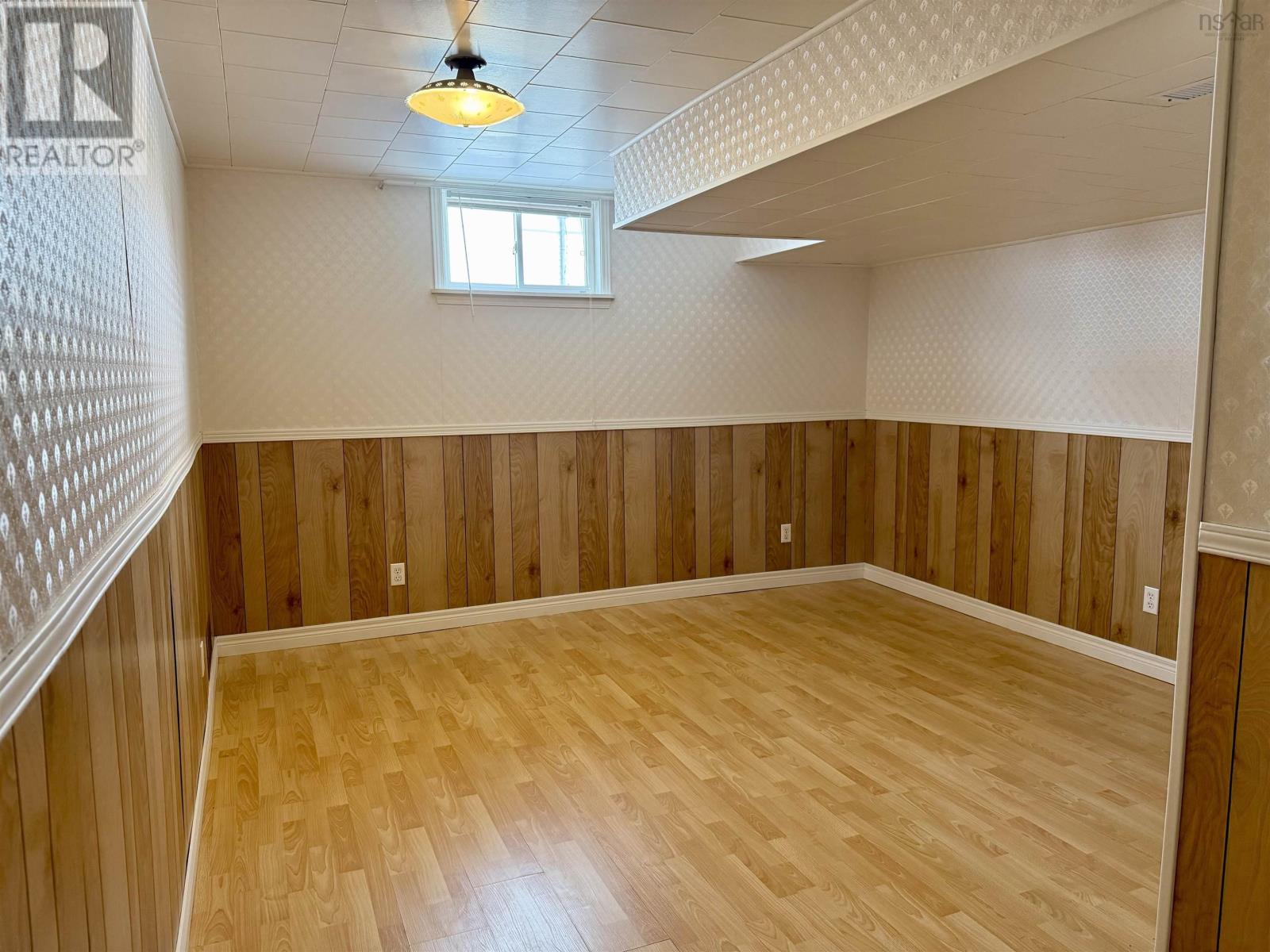 50 Kaullback Street, Truro, Nova Scotia  B2N 3M6 - Photo 15 - 202604697