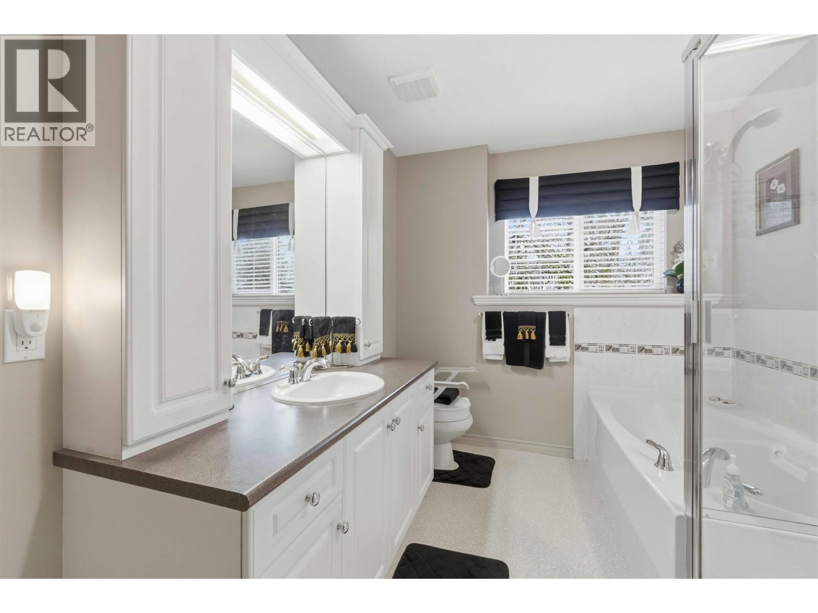 1 3300 Plateau Boulevard, Coquitlam, British Columbia  V3E 3L6 - Photo 21 - R3101087