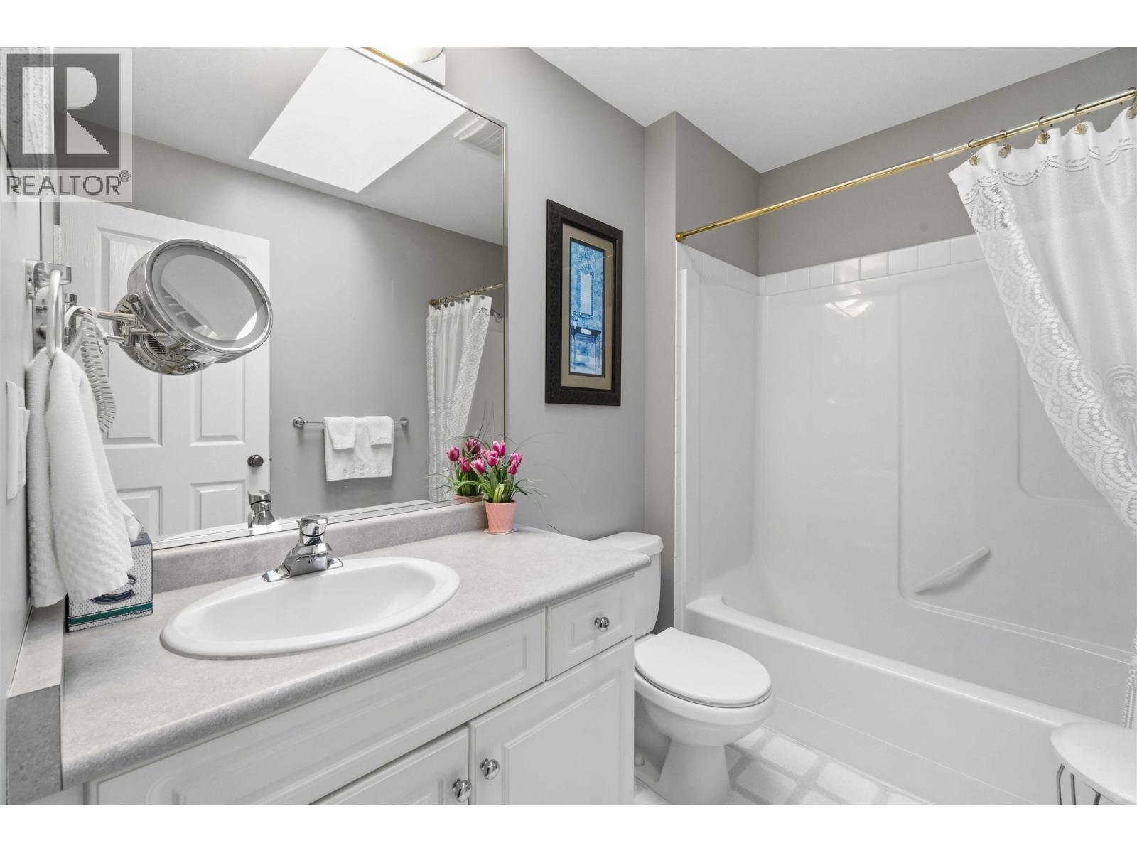 1 3300 Plateau Boulevard, Coquitlam, British Columbia  V3E 3L6 - Photo 25 - R3101087